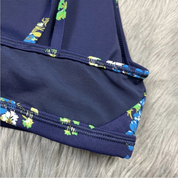 Offline By Aerie Navy Floral Wire Free Medium Support Sports Bra Size M - Picture 6 of 9